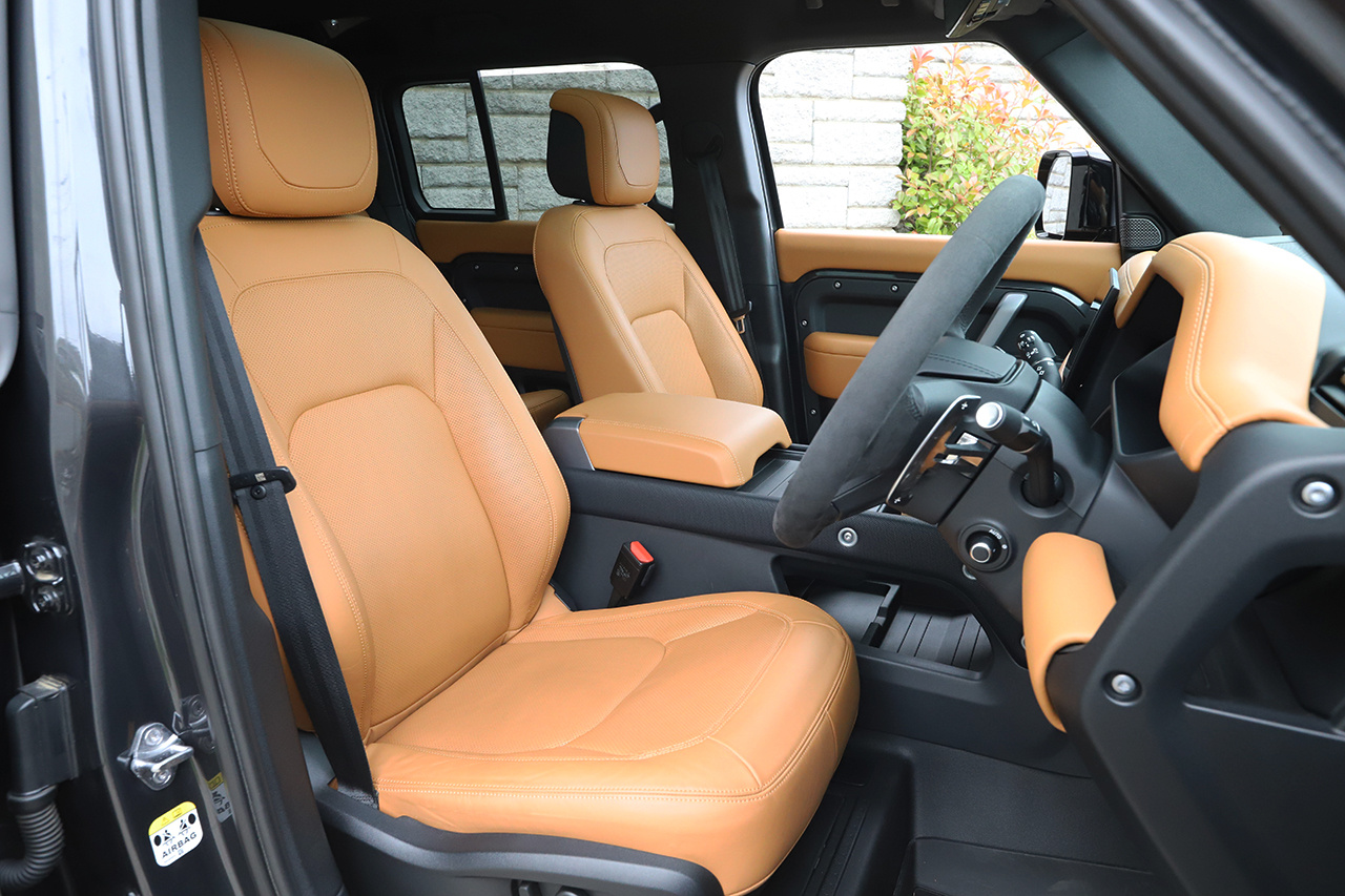 2024 Land Rover DEFENDER null