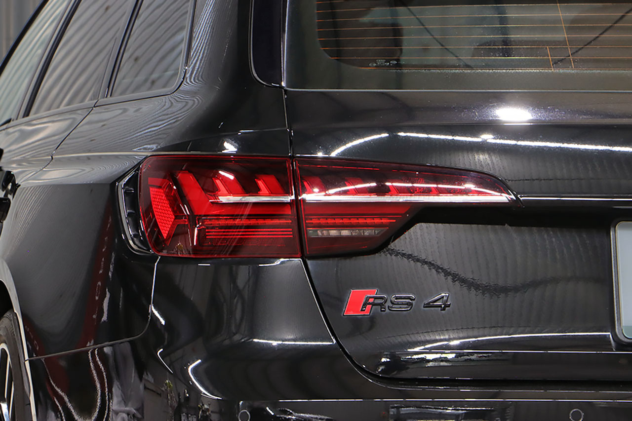 2021 Audi RS4 AVANT 