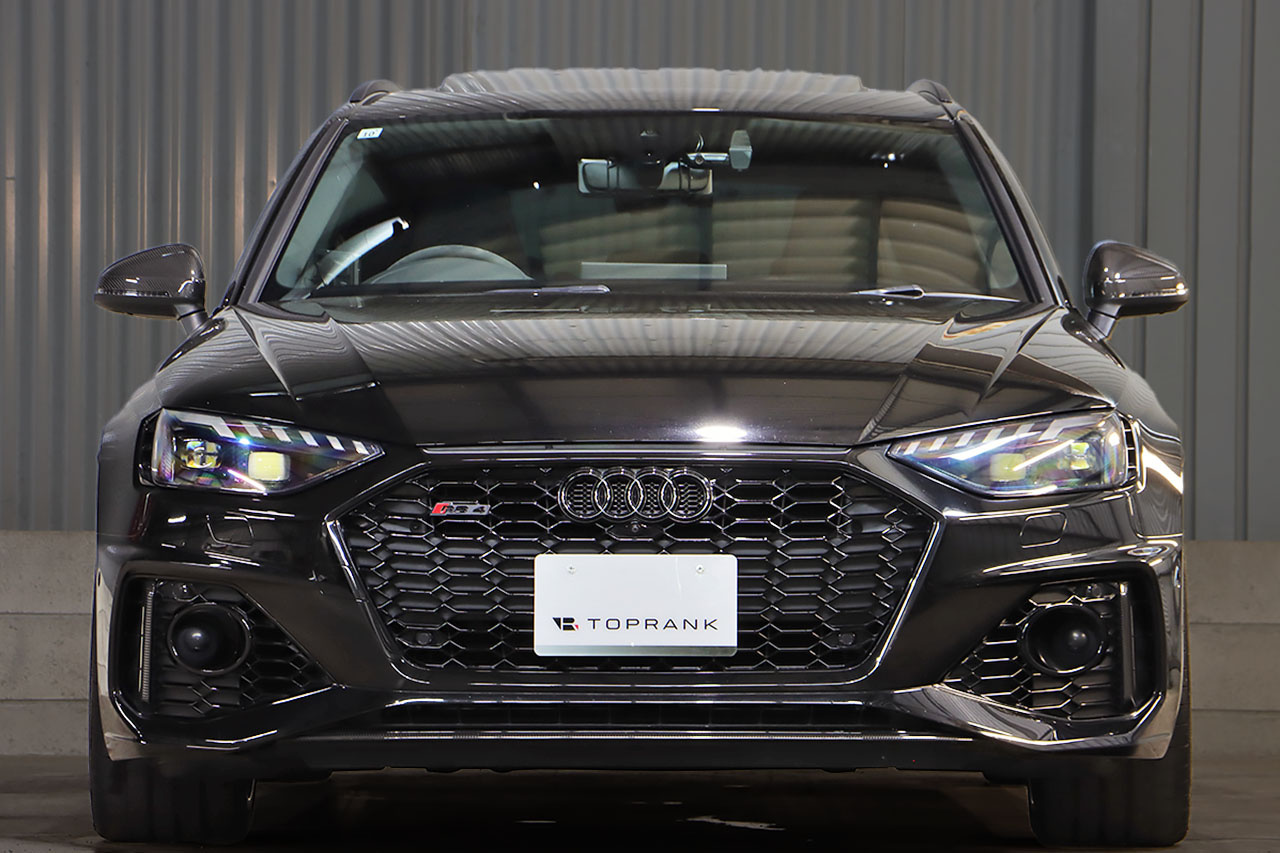 2021 Audi RS4 AVANT 