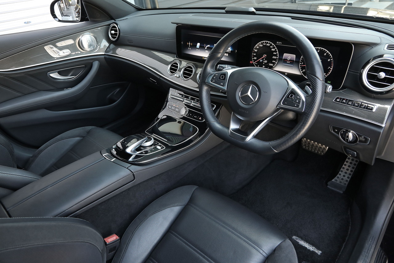 2017 Mercedes-AMG E CLASS null