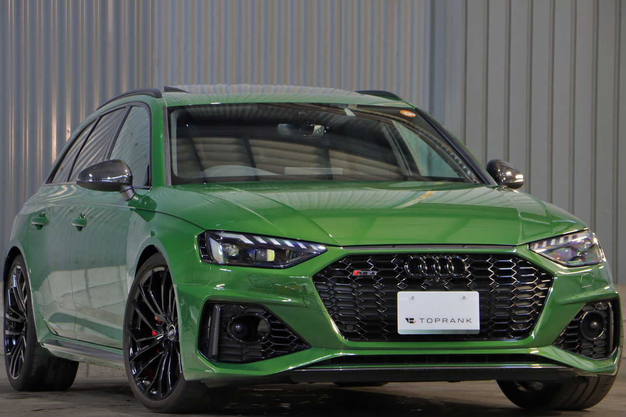 2021 Audi RS4 AVANT 