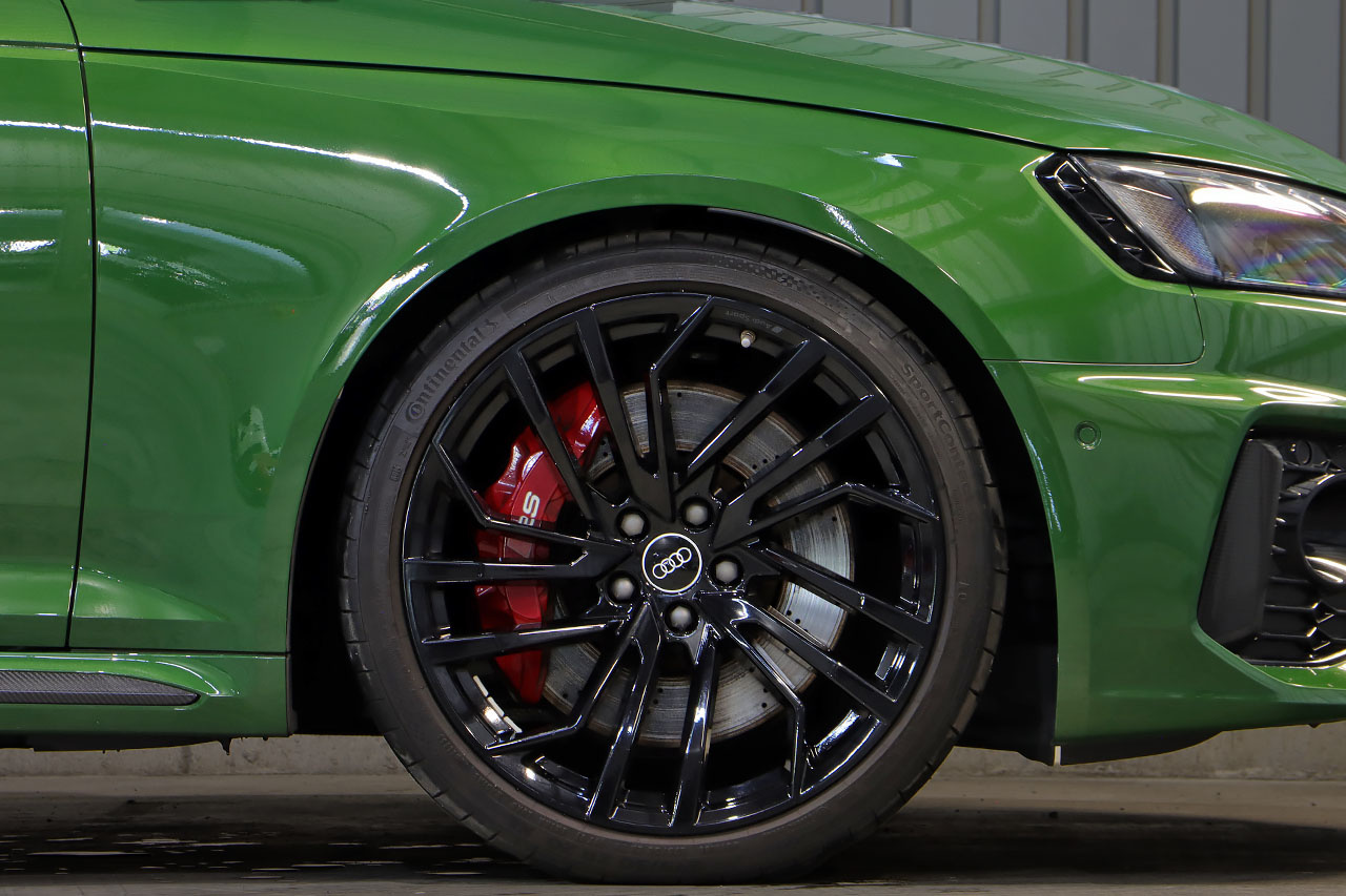 2021 Audi RS4 AVANT 