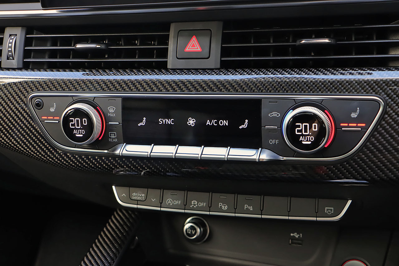 2021 Audi RS4 AVANT 