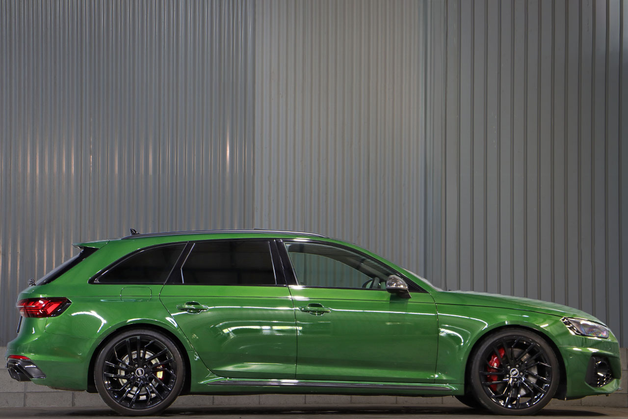 2021 Audi RS4 AVANT 