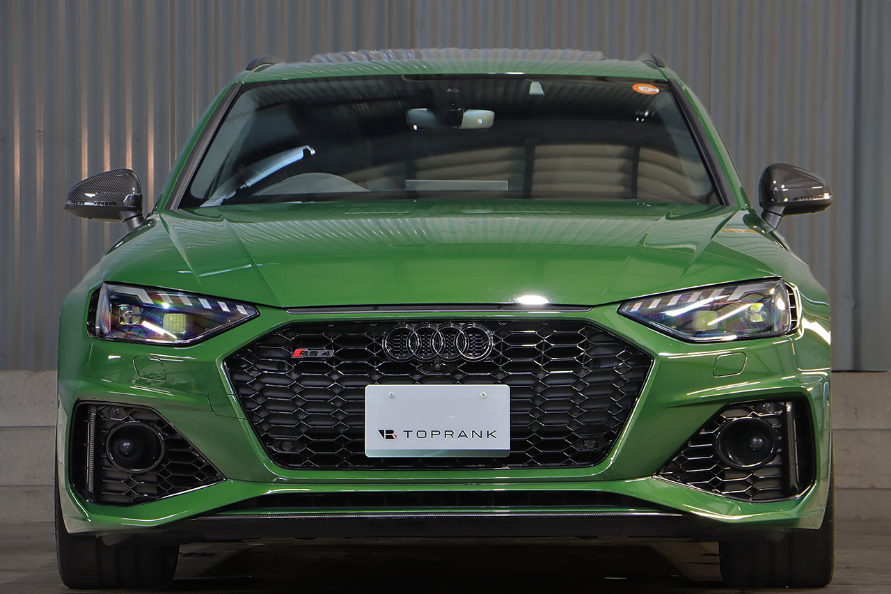 2021 Audi RS4 AVANT 