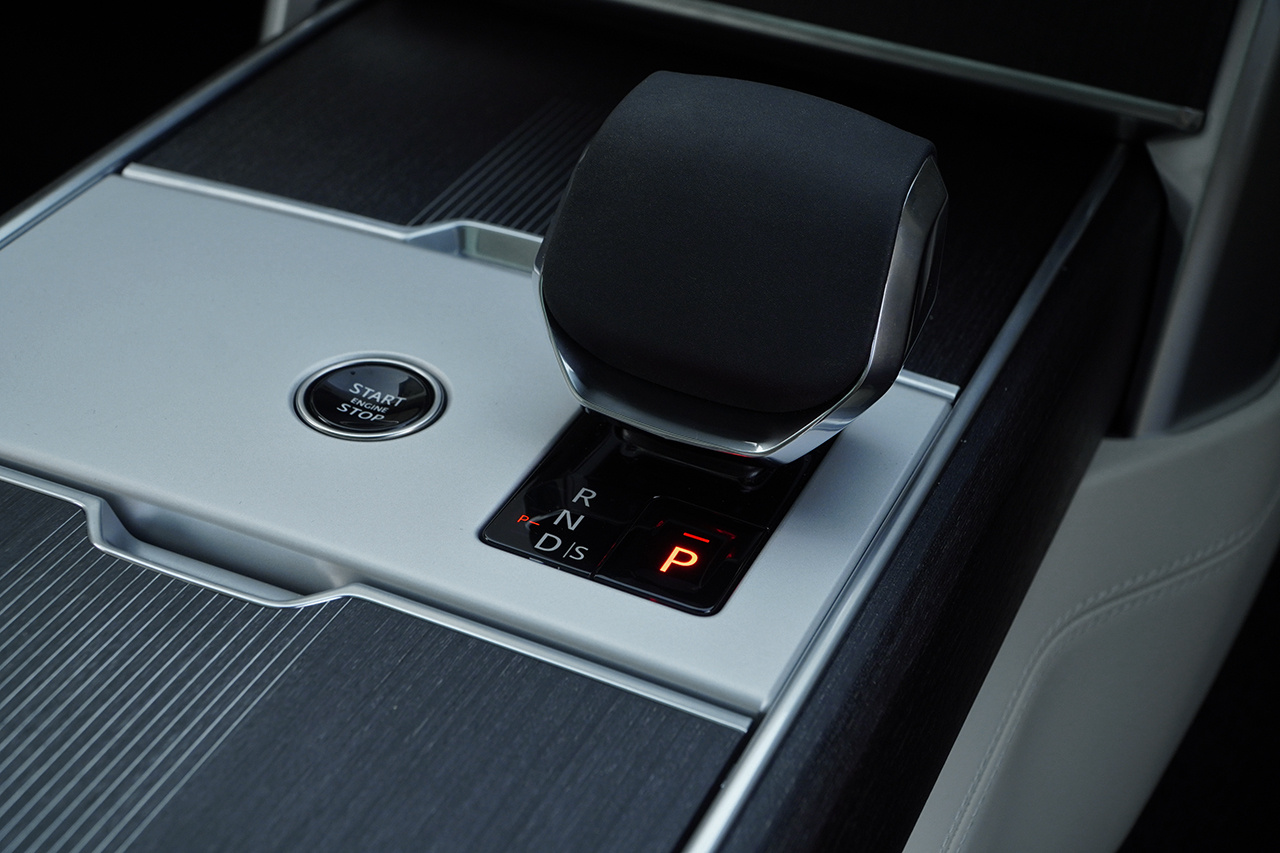 2024 Land Rover RANGE ROVER null