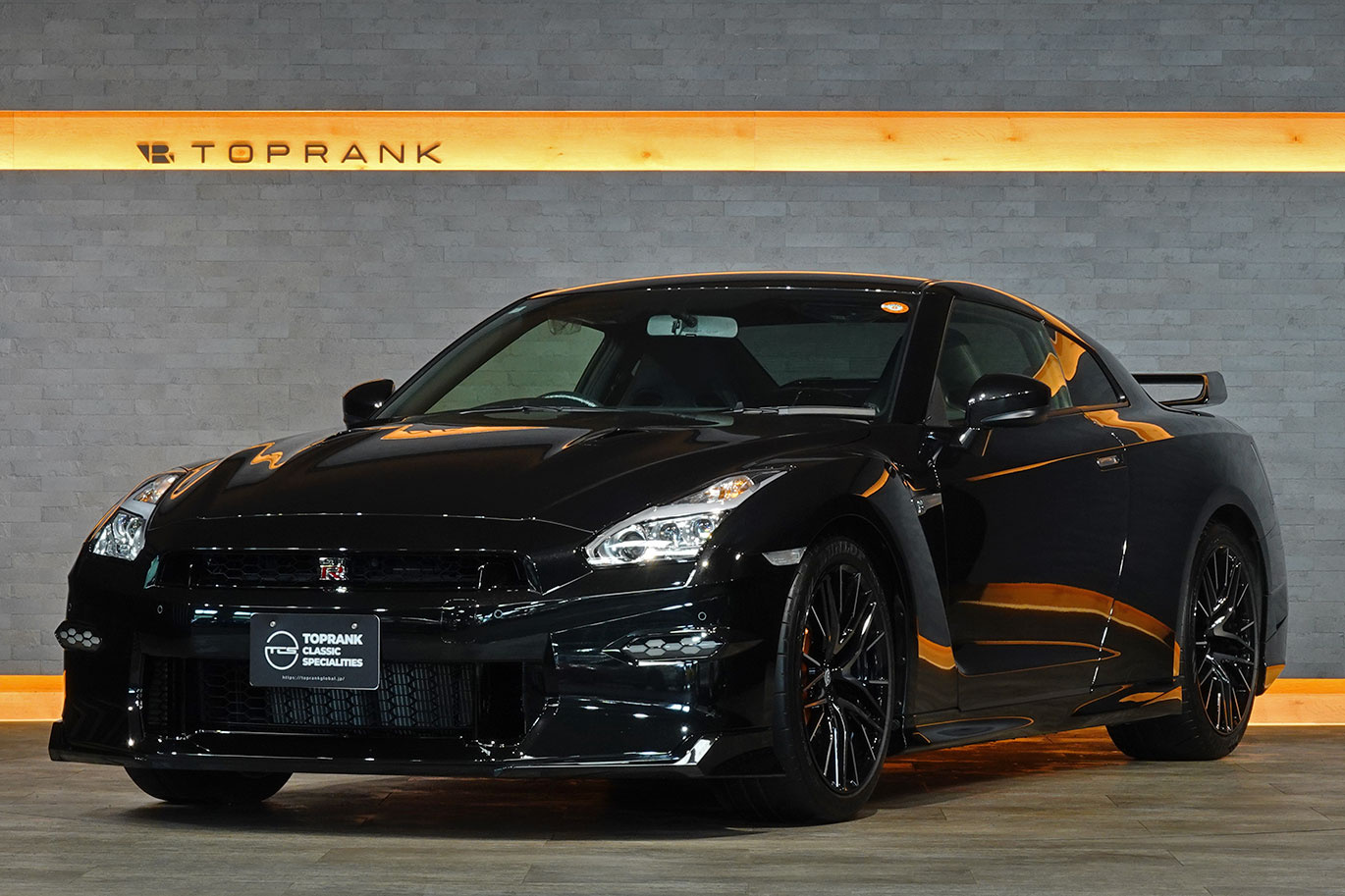 2024 Nissan GT-R R35 GT-R Pure Edition, MY24, Finial Updated Model, LED Day-time Running Lights