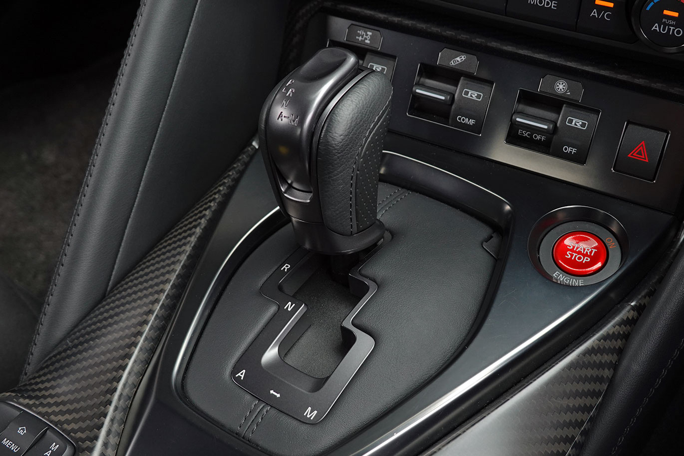 2024 Nissan GT-R R35 GT-R Pure Edition, MY24, Finial Updated Model, LED Day-time Running Lights