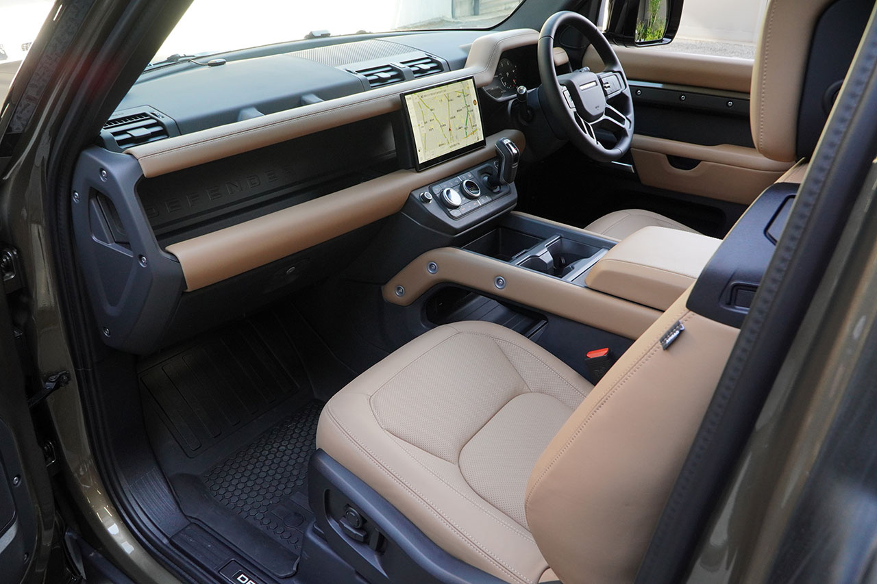 2025 Land Rover DEFENDER null