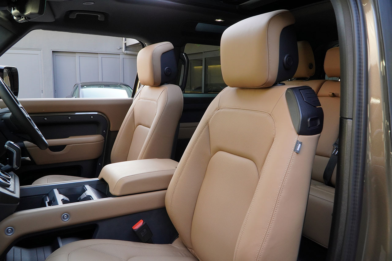 2025 Land Rover DEFENDER null