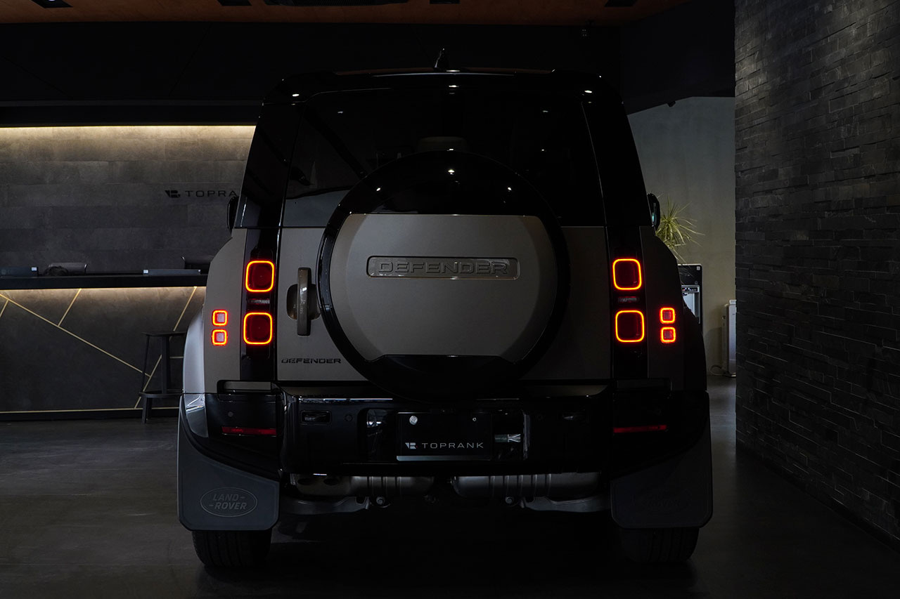 2025 Land Rover DEFENDER null
