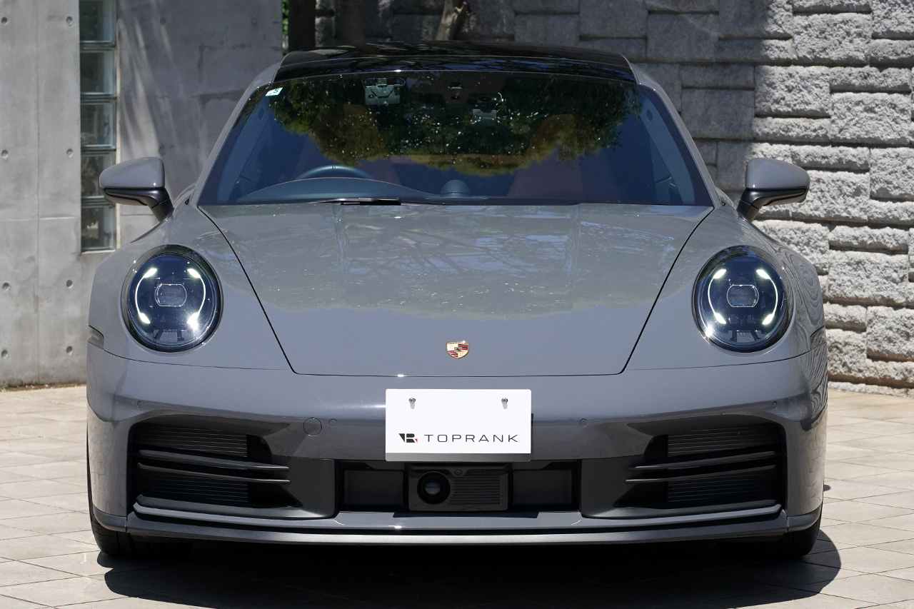 2025 Porsche 911 カレラ