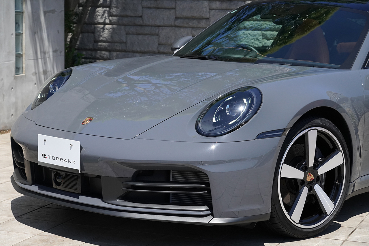 2025 Porsche 911 カレラ