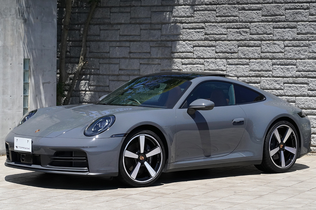2025 Porsche 911 カレラ