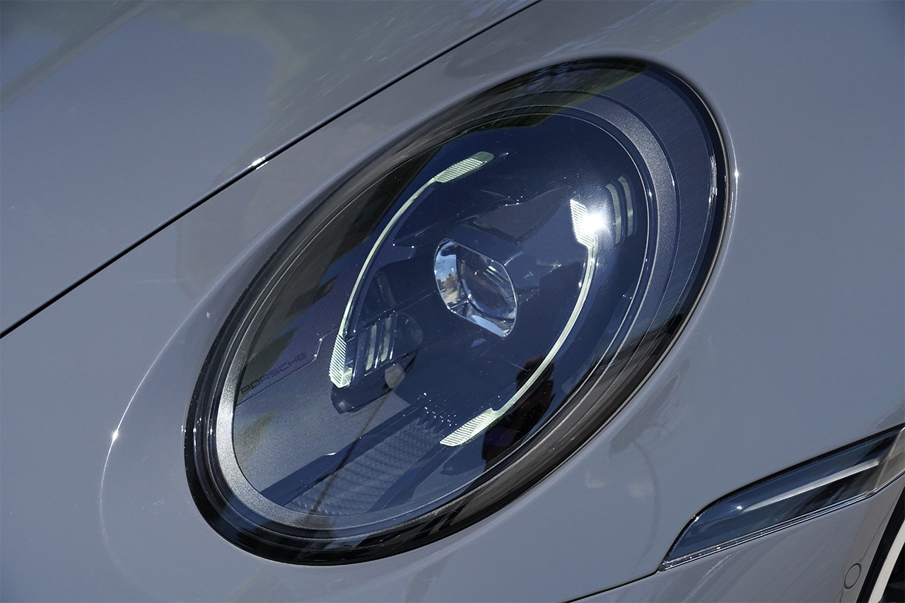 2025 Porsche 911 カレラ