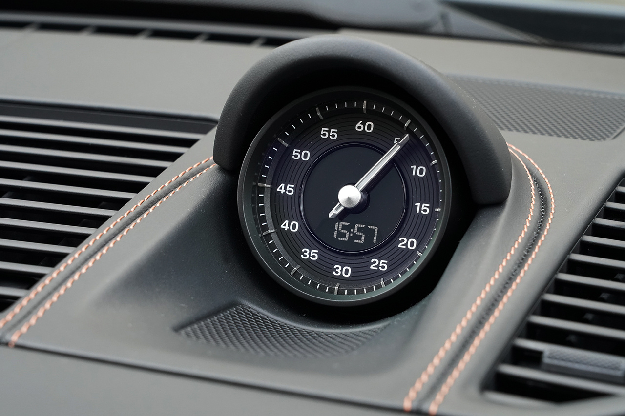 2025 Porsche 911 カレラ