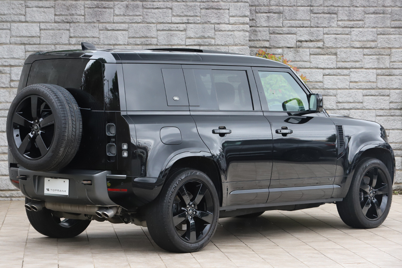 2024 Land Rover DEFENDER 