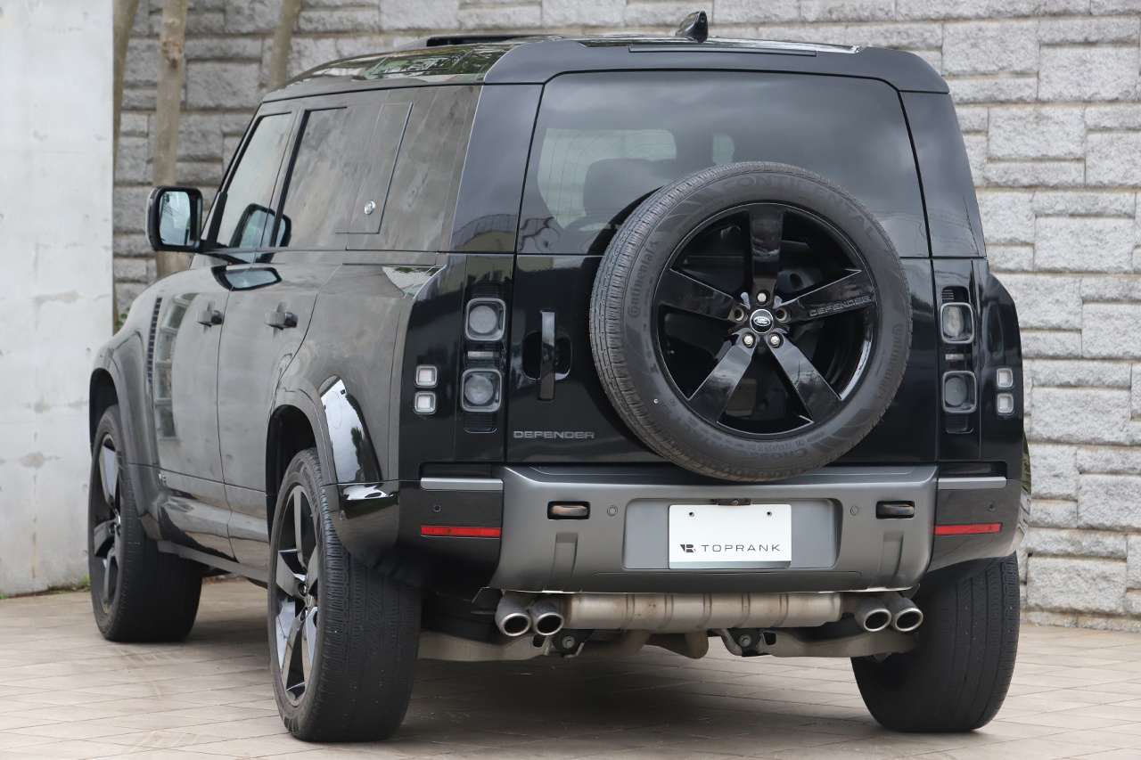 2024 Land Rover DEFENDER 