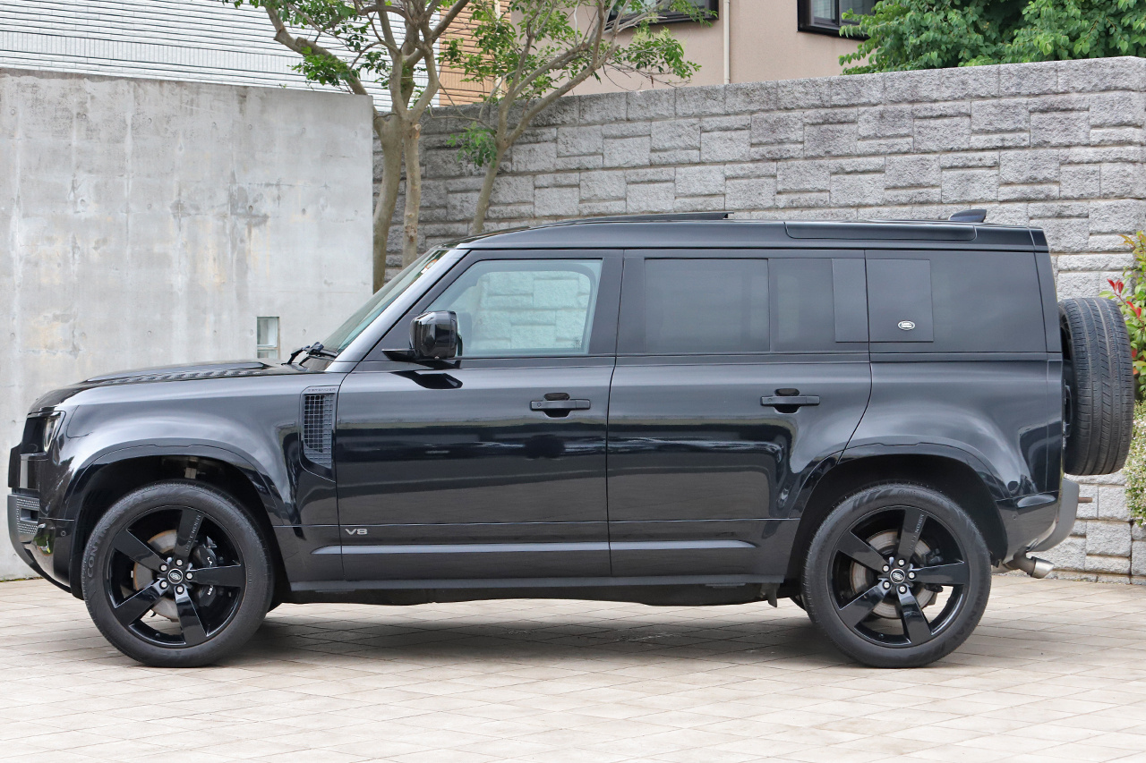 2024 Land Rover DEFENDER 