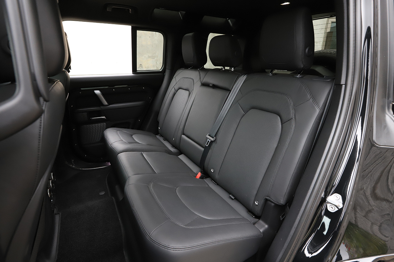 2024 Land Rover DEFENDER 