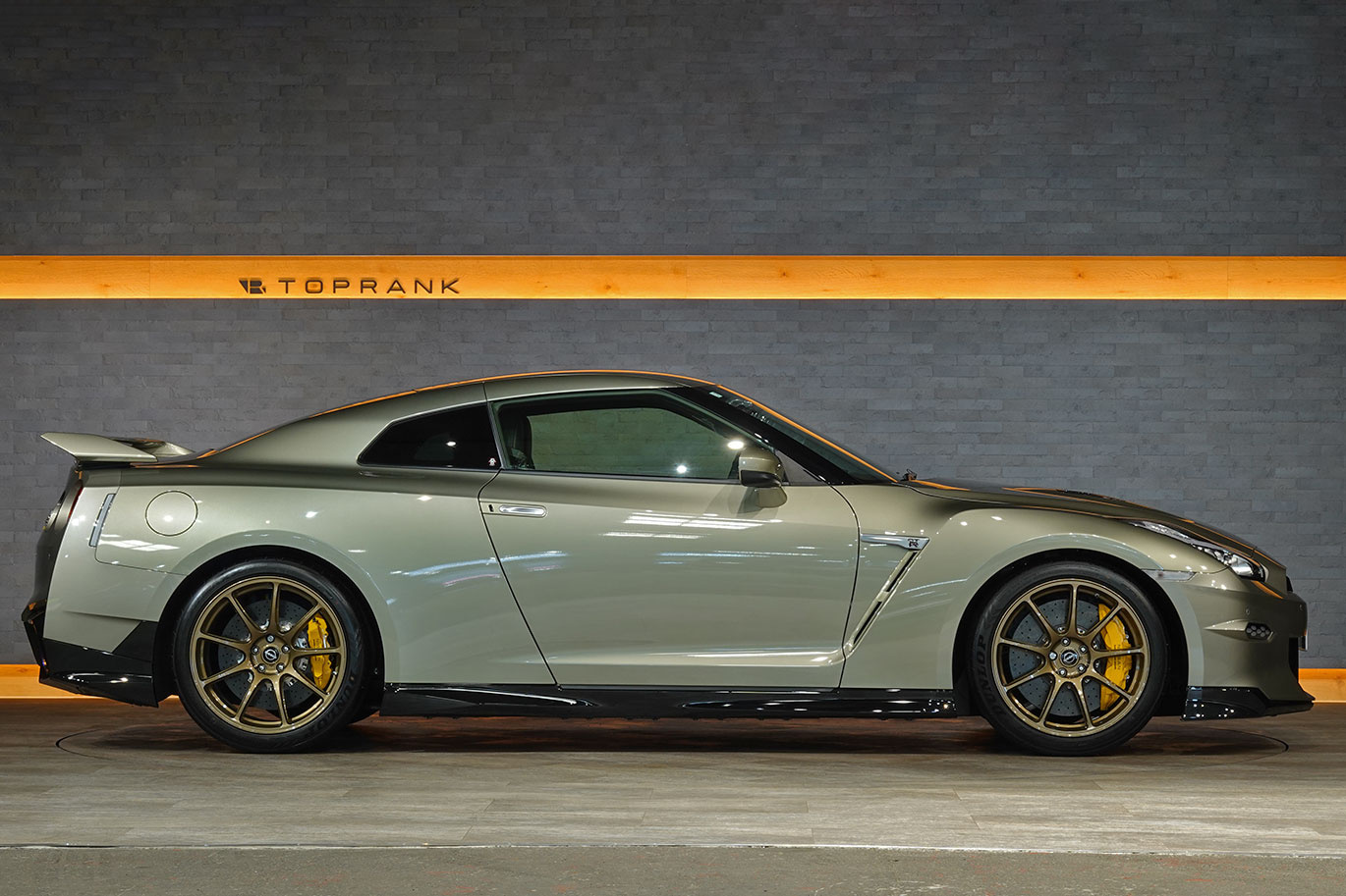 2025 Nissan GT-R R35 GT-R Premium Edition T-Spec, MY25, ONE OWNER, High-Precision Weight-Balanced Engine
