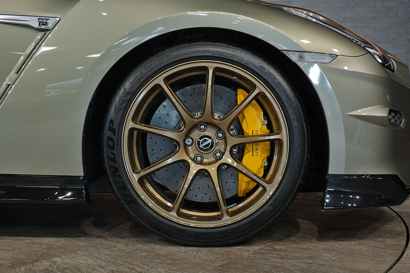 2025 Nissan GT-R R35 GT-R Premium Edition T-Spec, MY25, ONE OWNER, High-Precision Weight-Balanced Engine