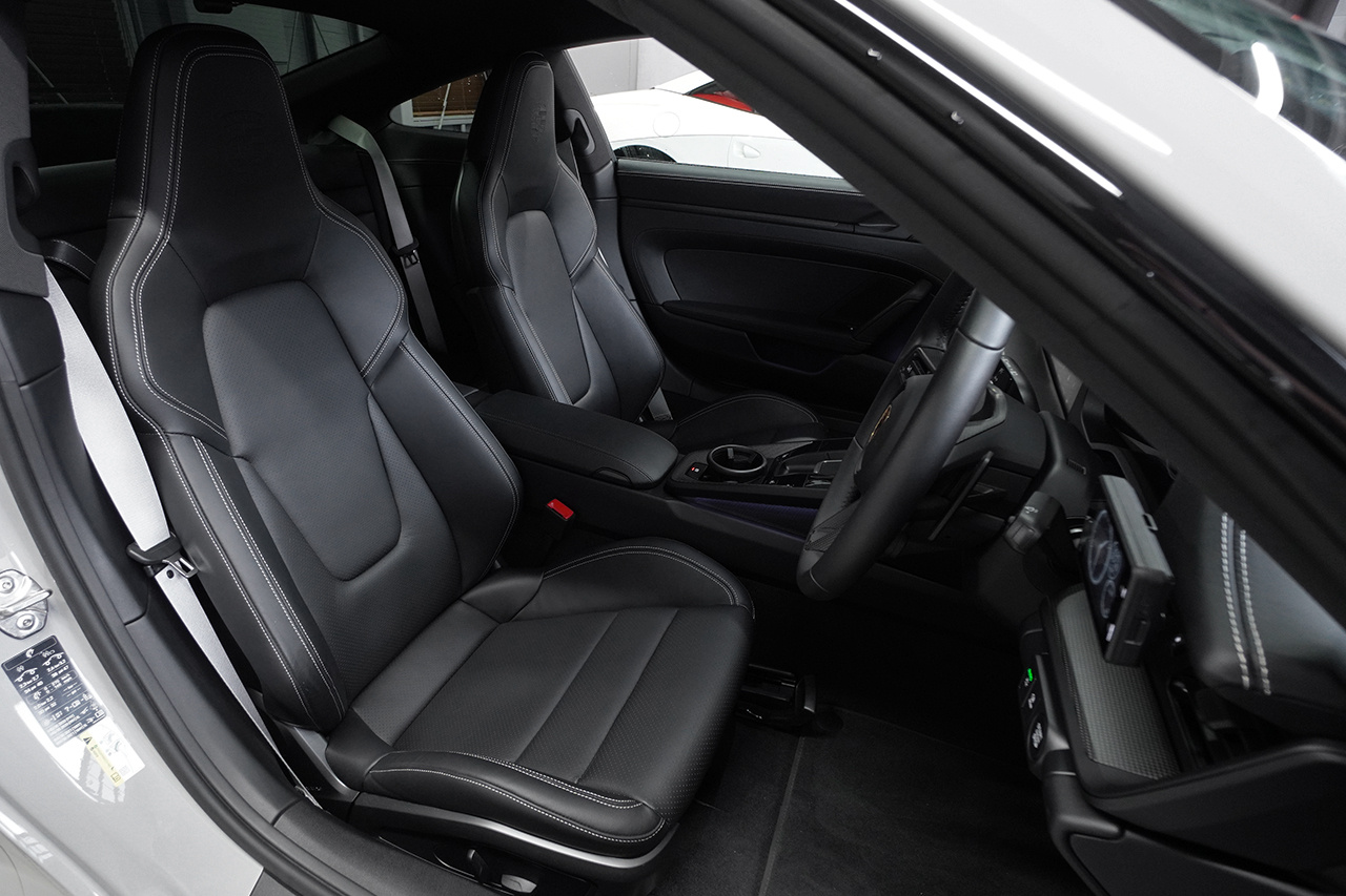 2024 Porsche 911 null