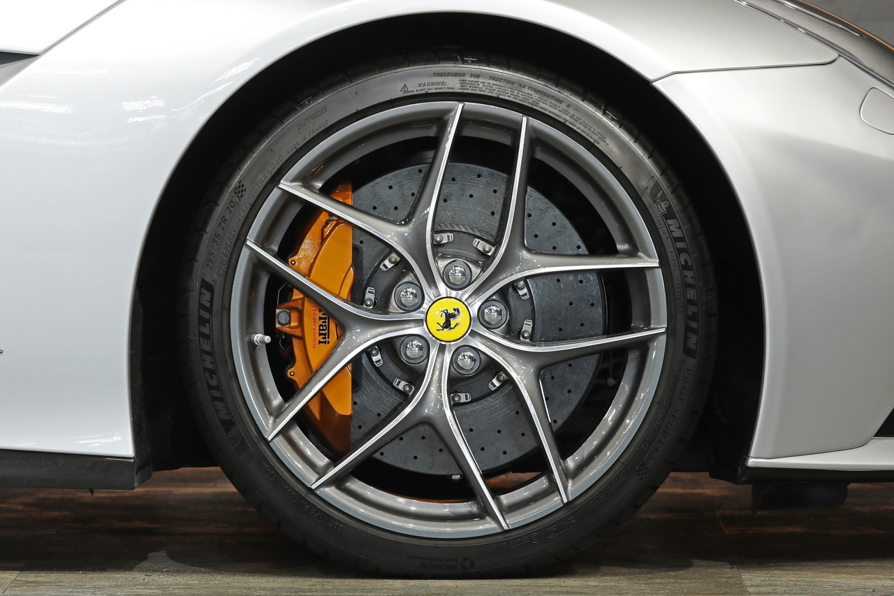 2013 Ferrari F12berlinetta null