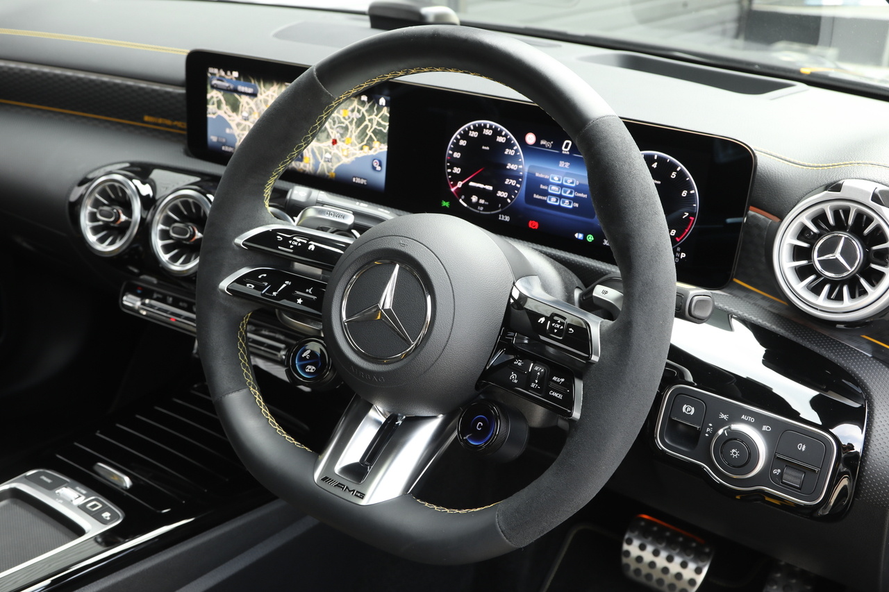 2024 Mercedes-AMG A-CLASS null