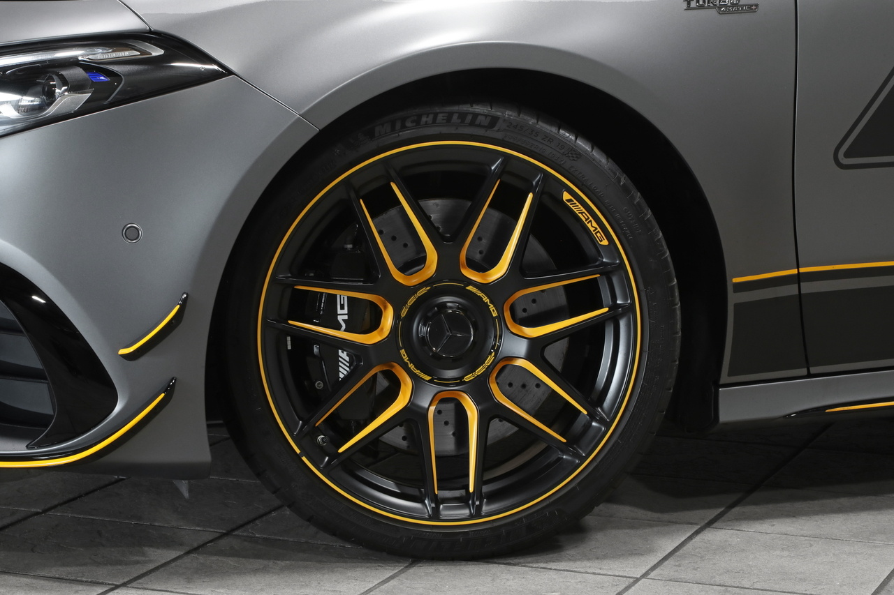 2024 Mercedes-AMG A-CLASS null