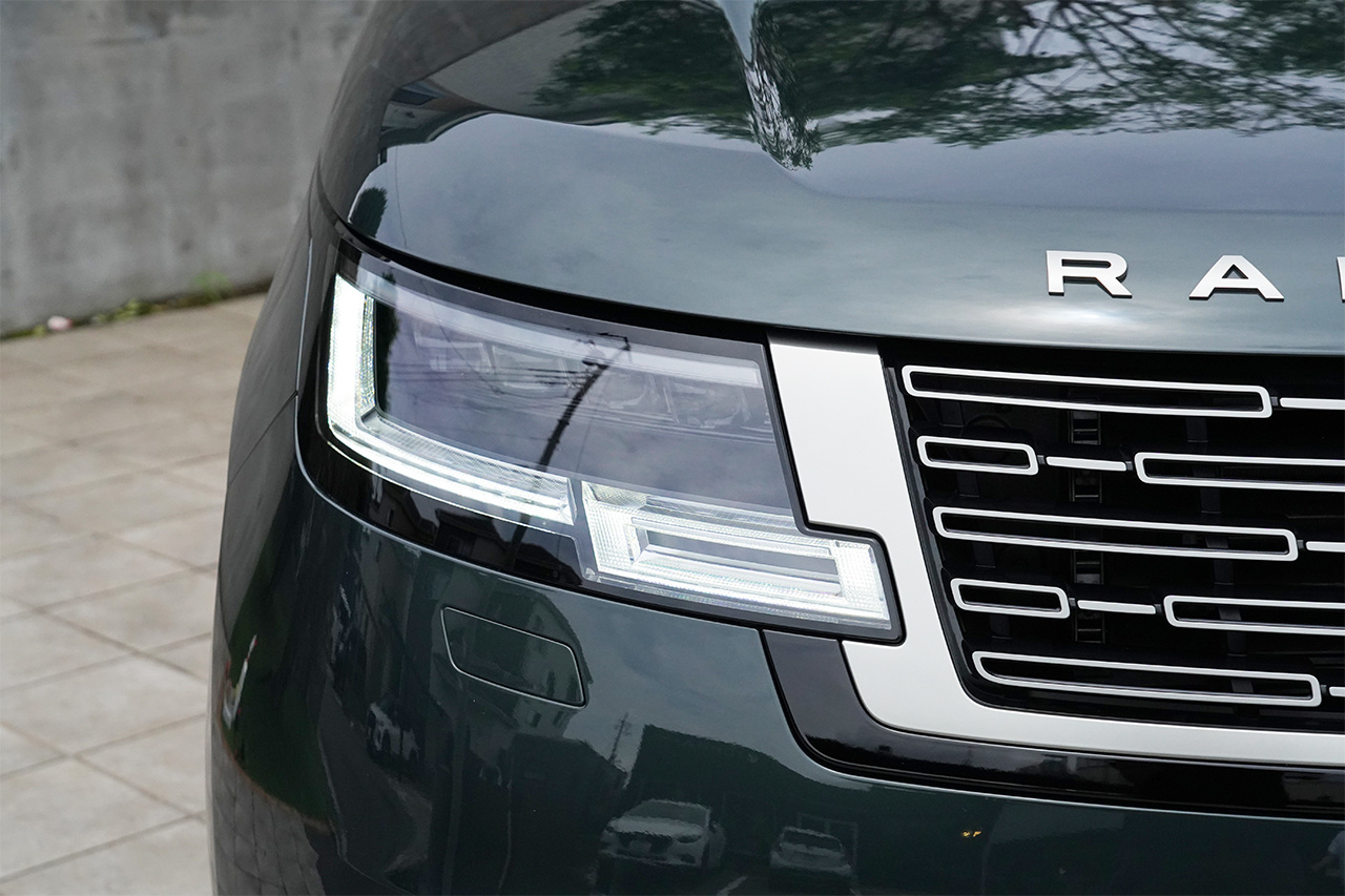 2025 Land Rover RANGE ROVER 