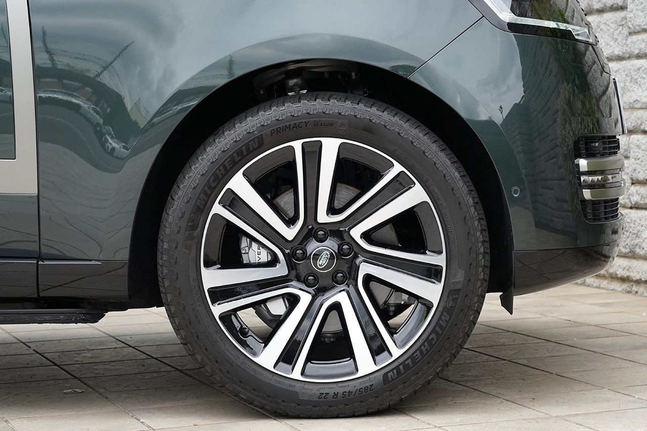 2025 Land Rover RANGE ROVER 