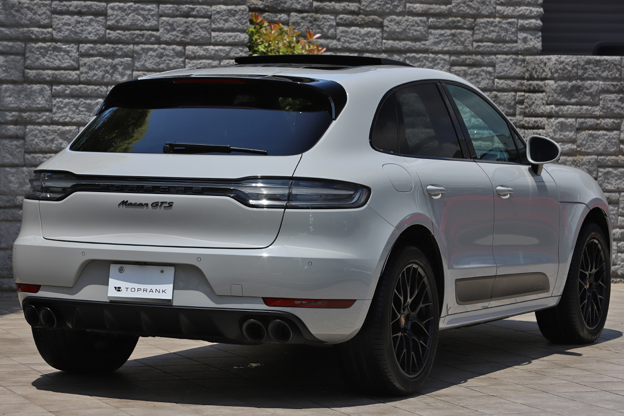 2020 Porsche MACAN 
