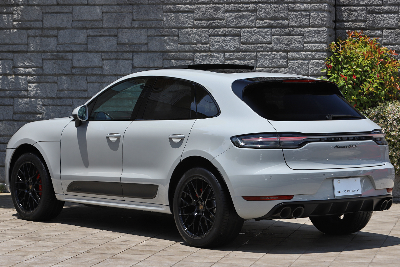 2020 Porsche MACAN 