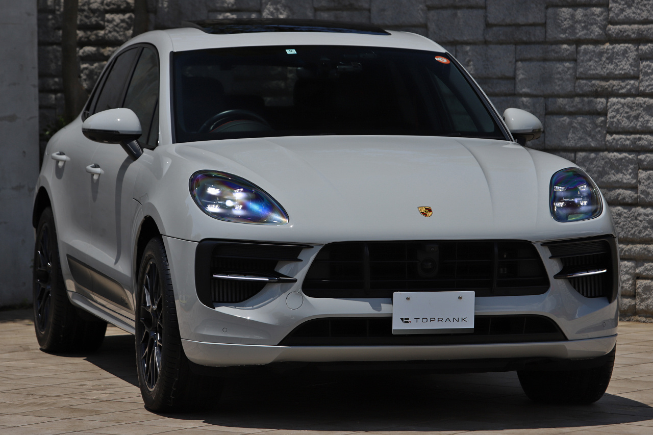 2020 Porsche MACAN 