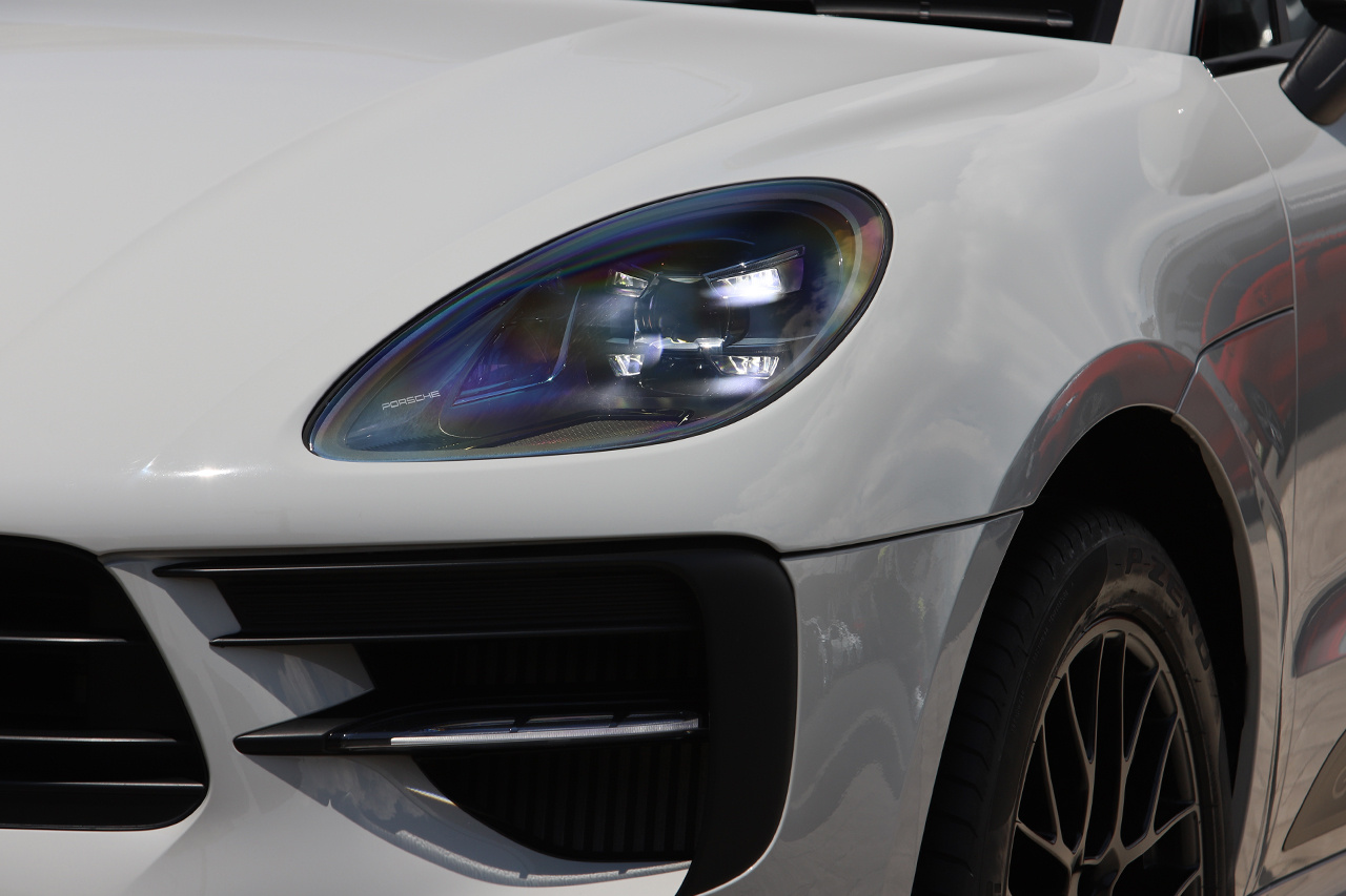 2020 Porsche MACAN 