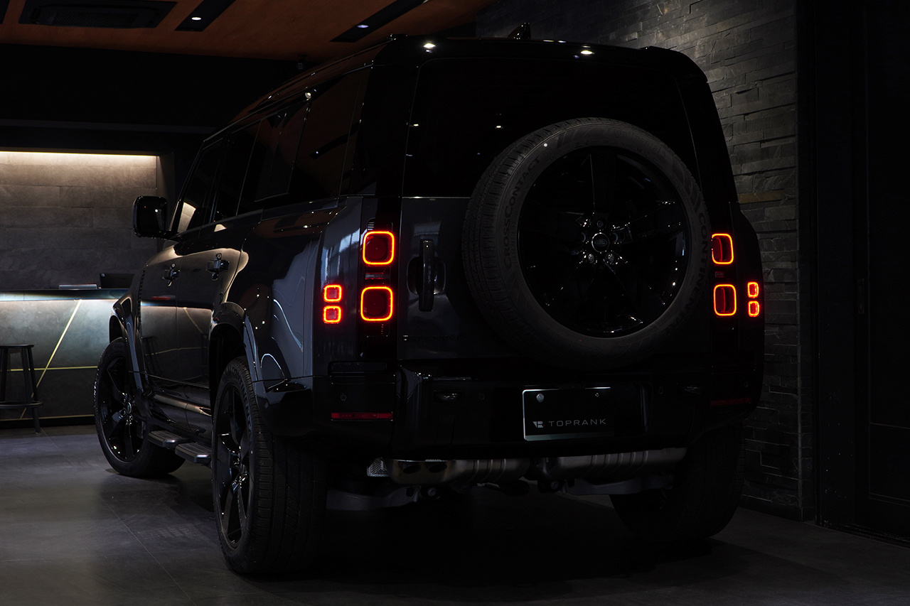 2025 Land Rover DEFENDER null