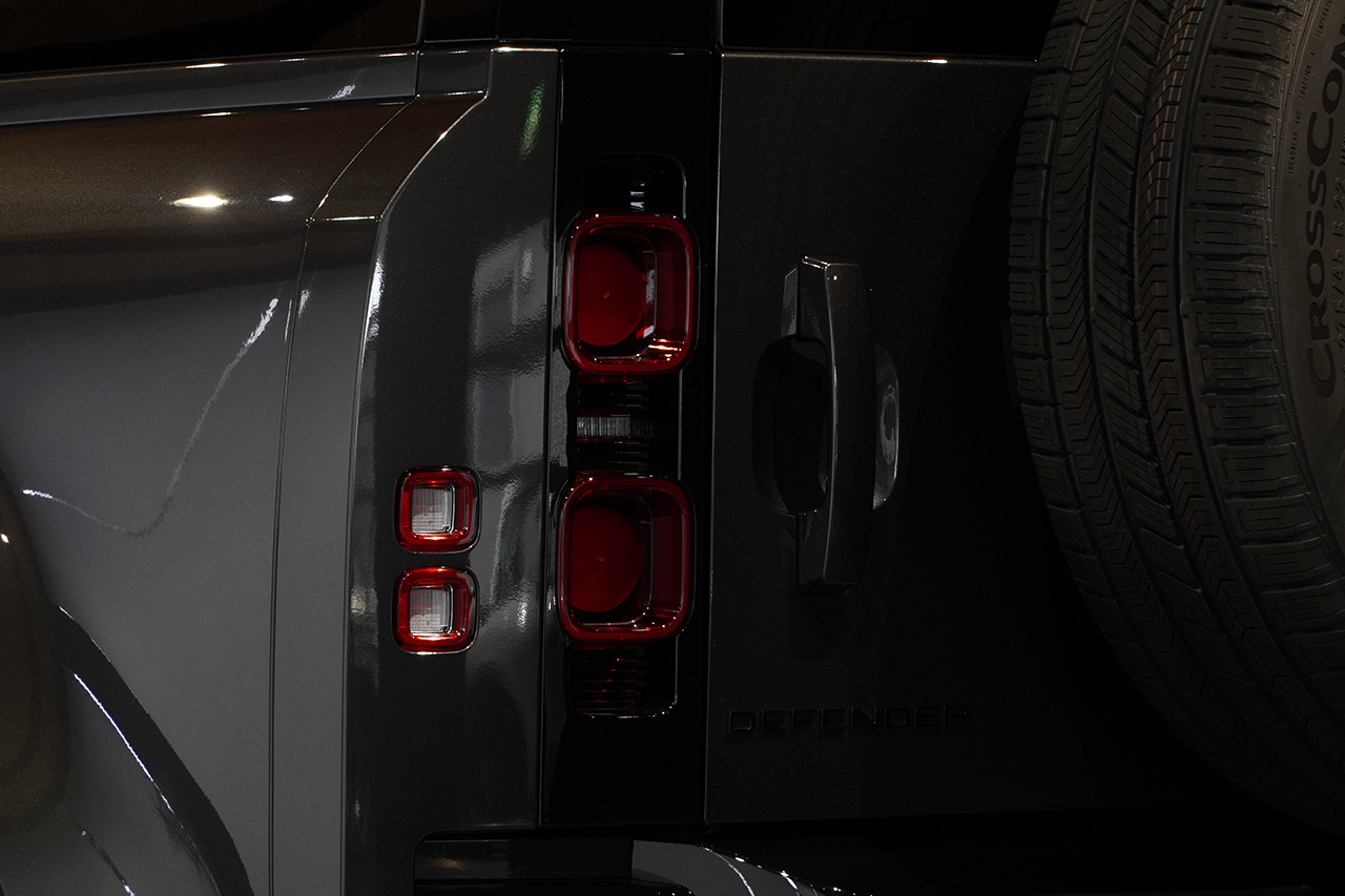 2025 Land Rover DEFENDER null
