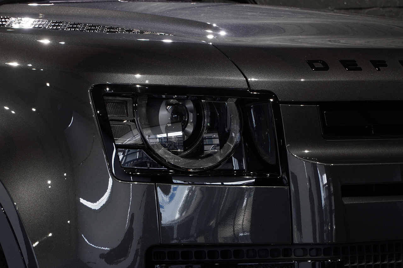 2025 Land Rover DEFENDER null
