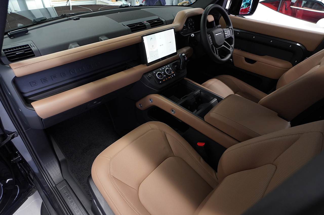 2025 Land Rover DEFENDER null