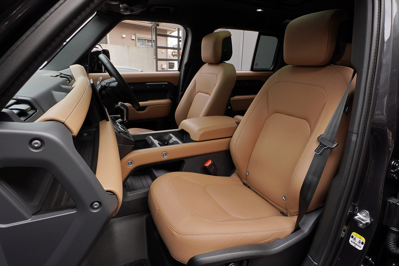 2025 Land Rover DEFENDER null