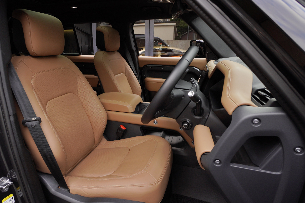 2025 Land Rover DEFENDER null