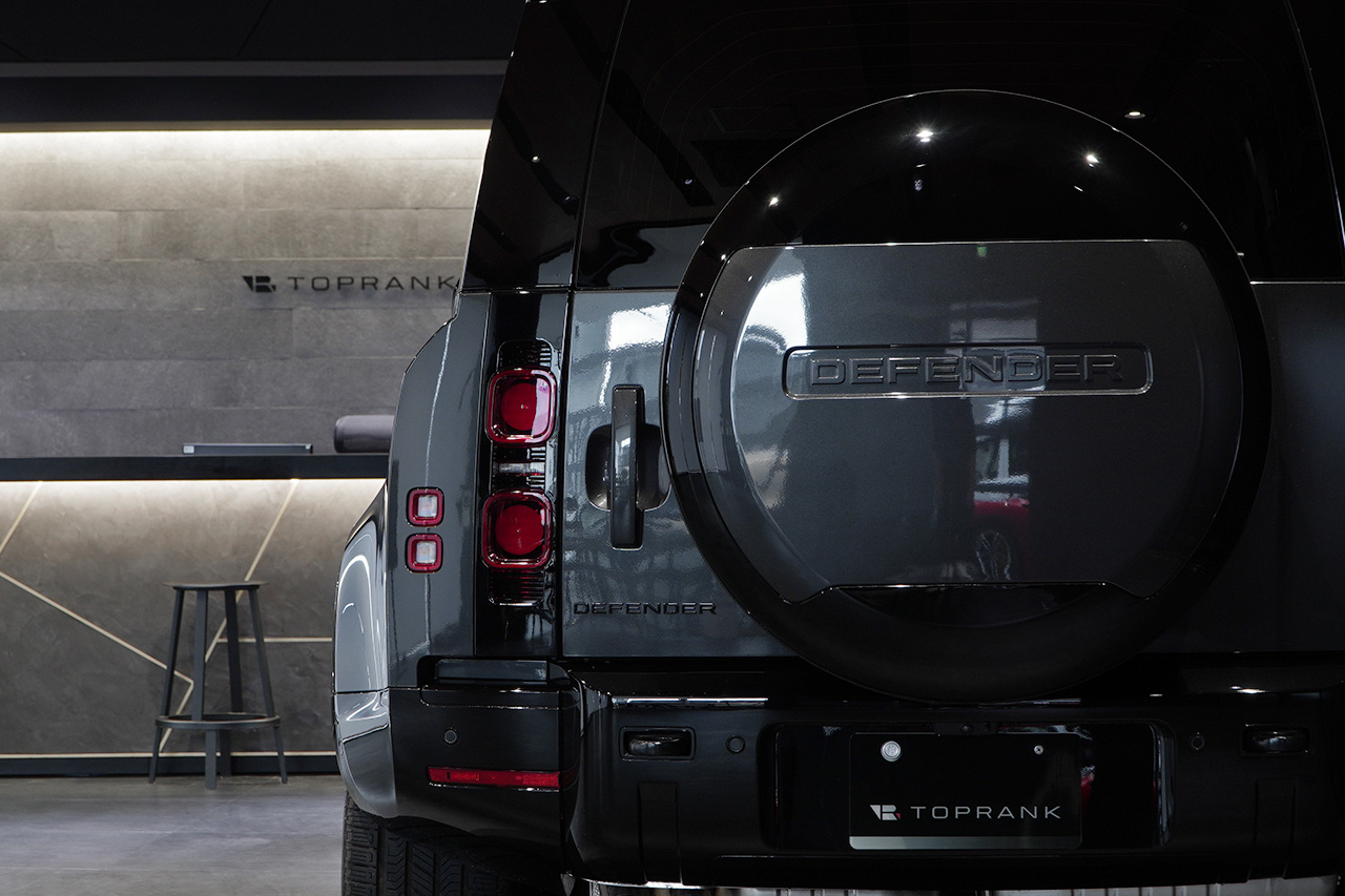 2025 Land Rover DEFENDER null