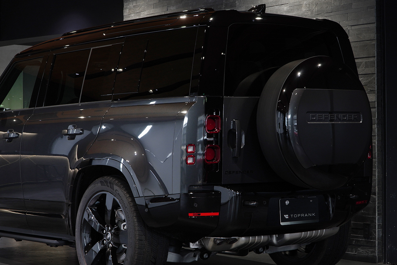 2025 Land Rover DEFENDER null