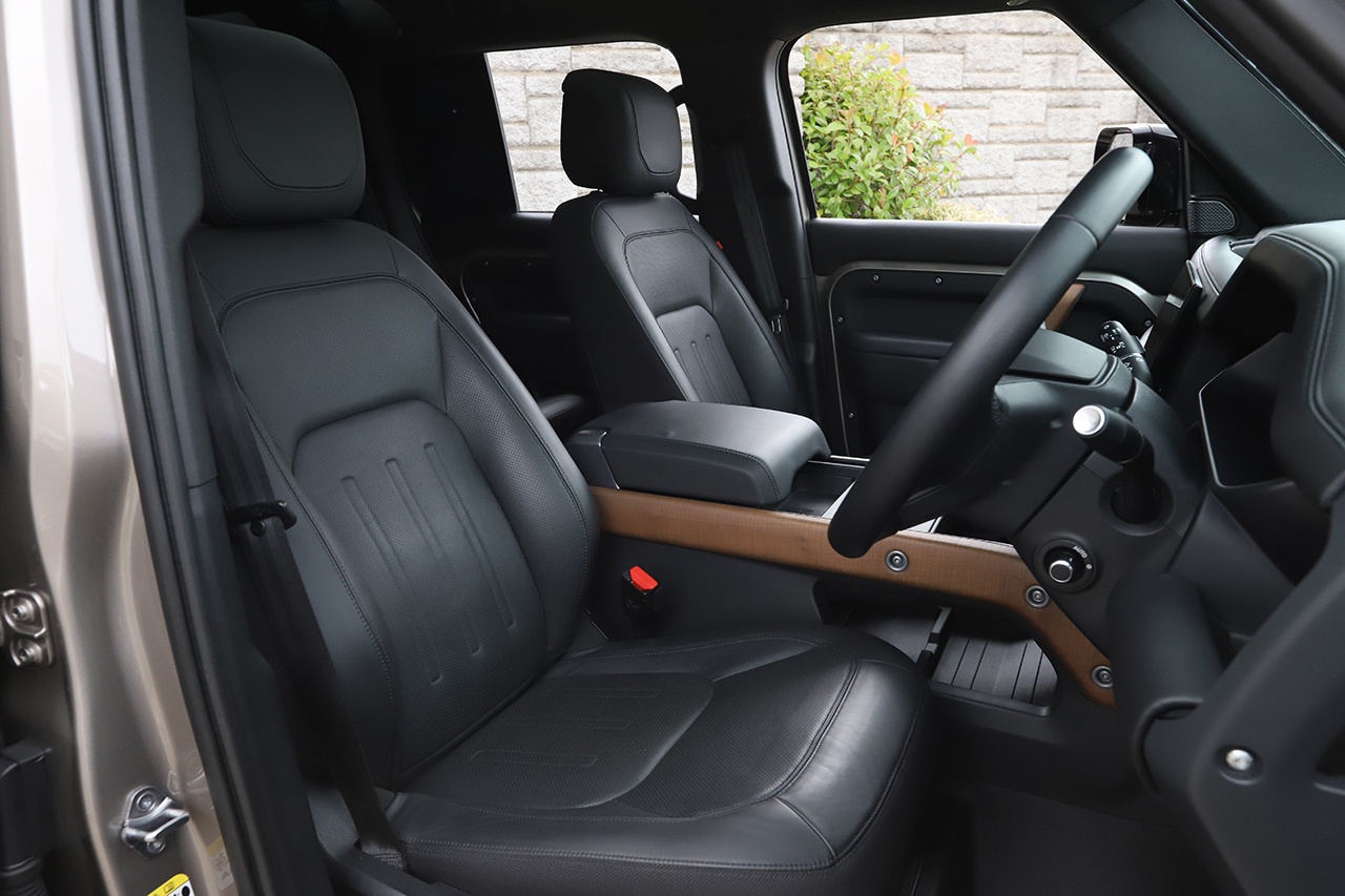 2023 Land Rover DEFENDER 