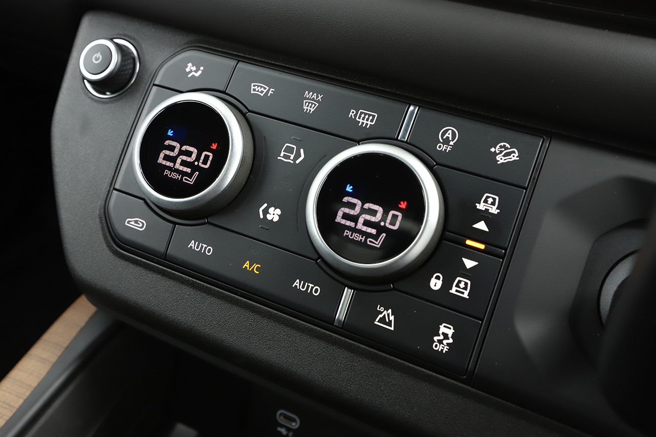 2023 Land Rover DEFENDER 