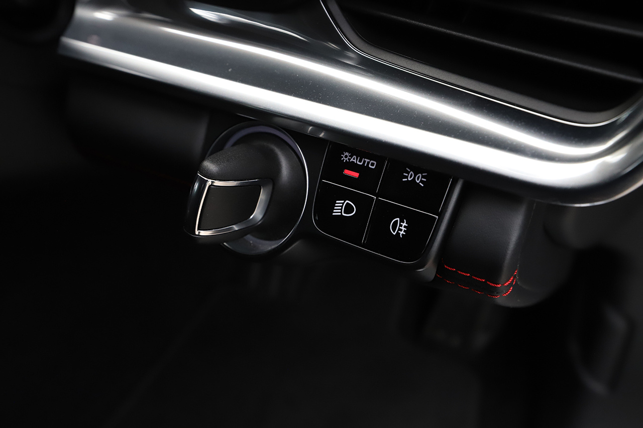 2019 Porsche PANAMERA null