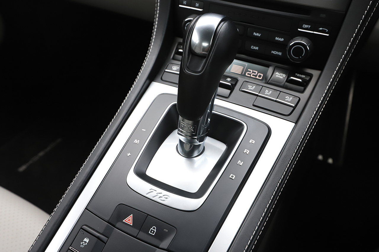 2021 Porsche 718 CAYMAN 