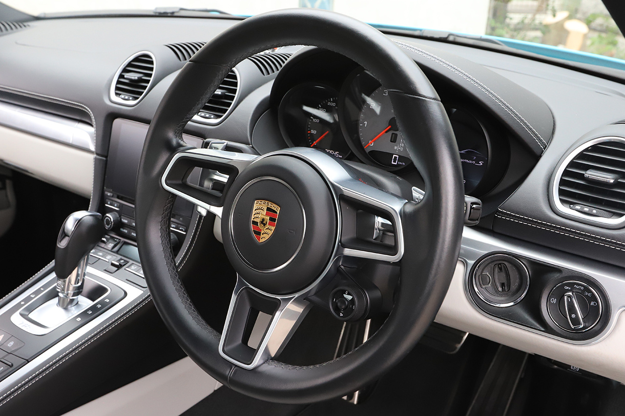 2021 Porsche 718 CAYMAN 