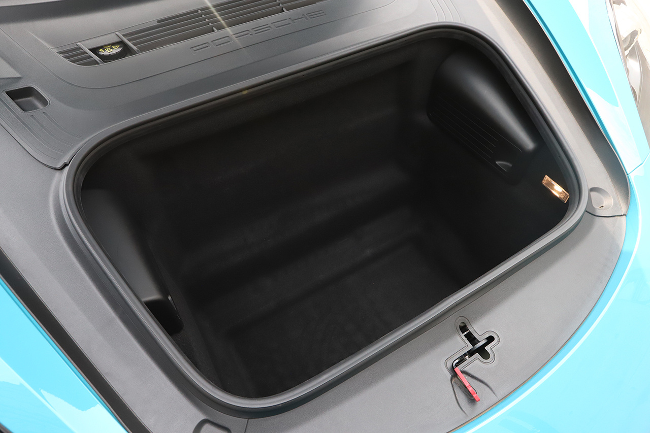 2021 Porsche 718 CAYMAN 